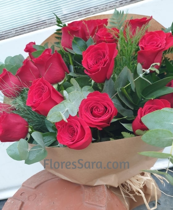 Ramo 36 Rosas Rojas - Floristería La Rosa de Oro